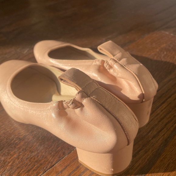Everlane Day Heel in Pale Rose - Picture 8 of 10